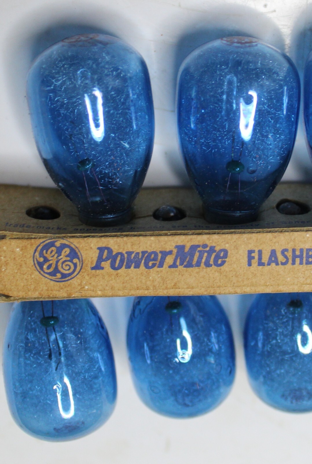 General Electric M2B Rhenium Flashbulbs Original Box w/12 Bulbs NOS