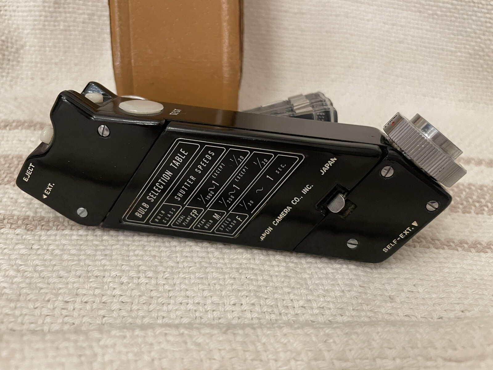 Canon Flash UNIT MODEL V2 Vintage Made in Japan Leather Case & Guide