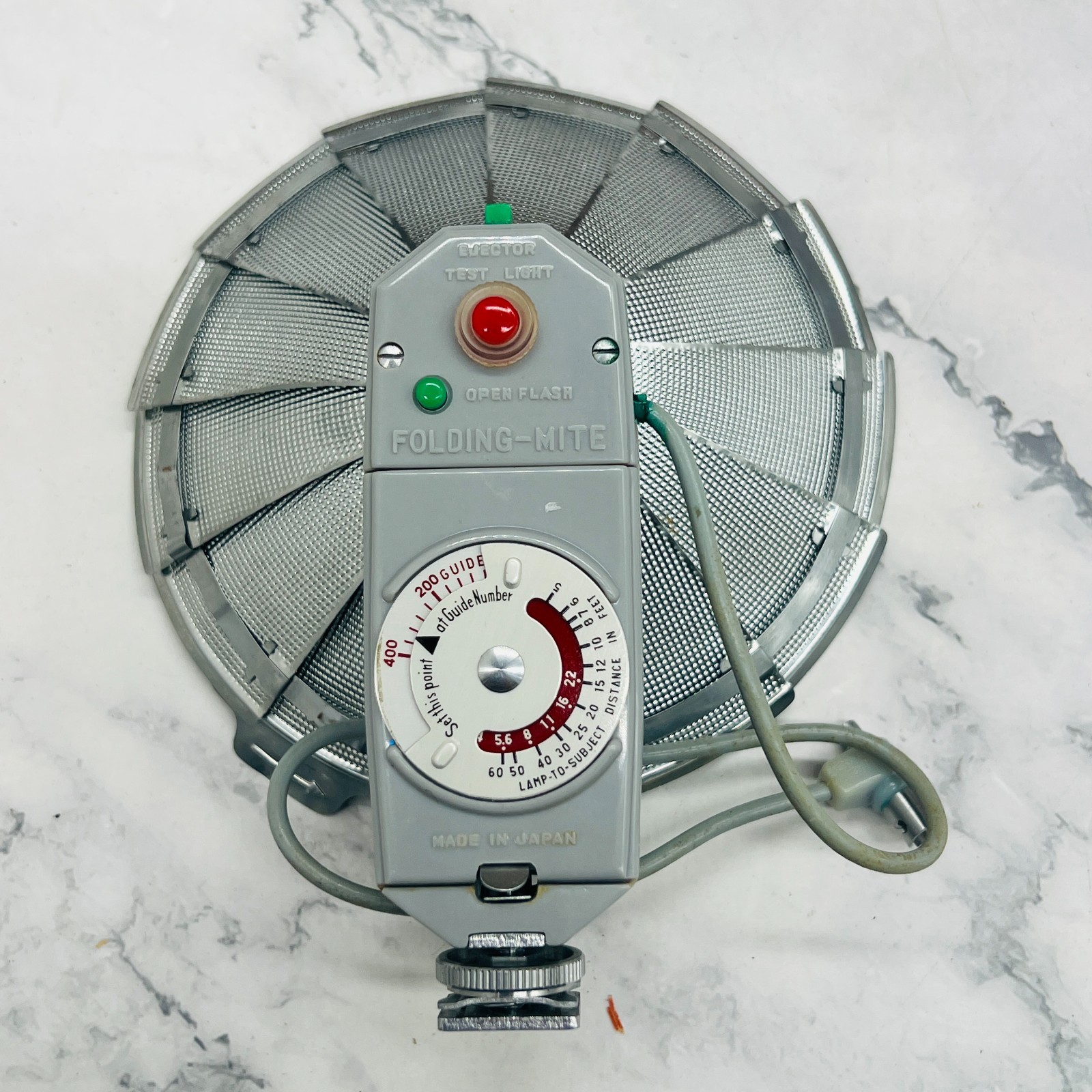 FOLDING-MITE UNIVERSAL (Fits Polaroid Land) CAMERA FLASH VINTAGE MADE IN JAPAN