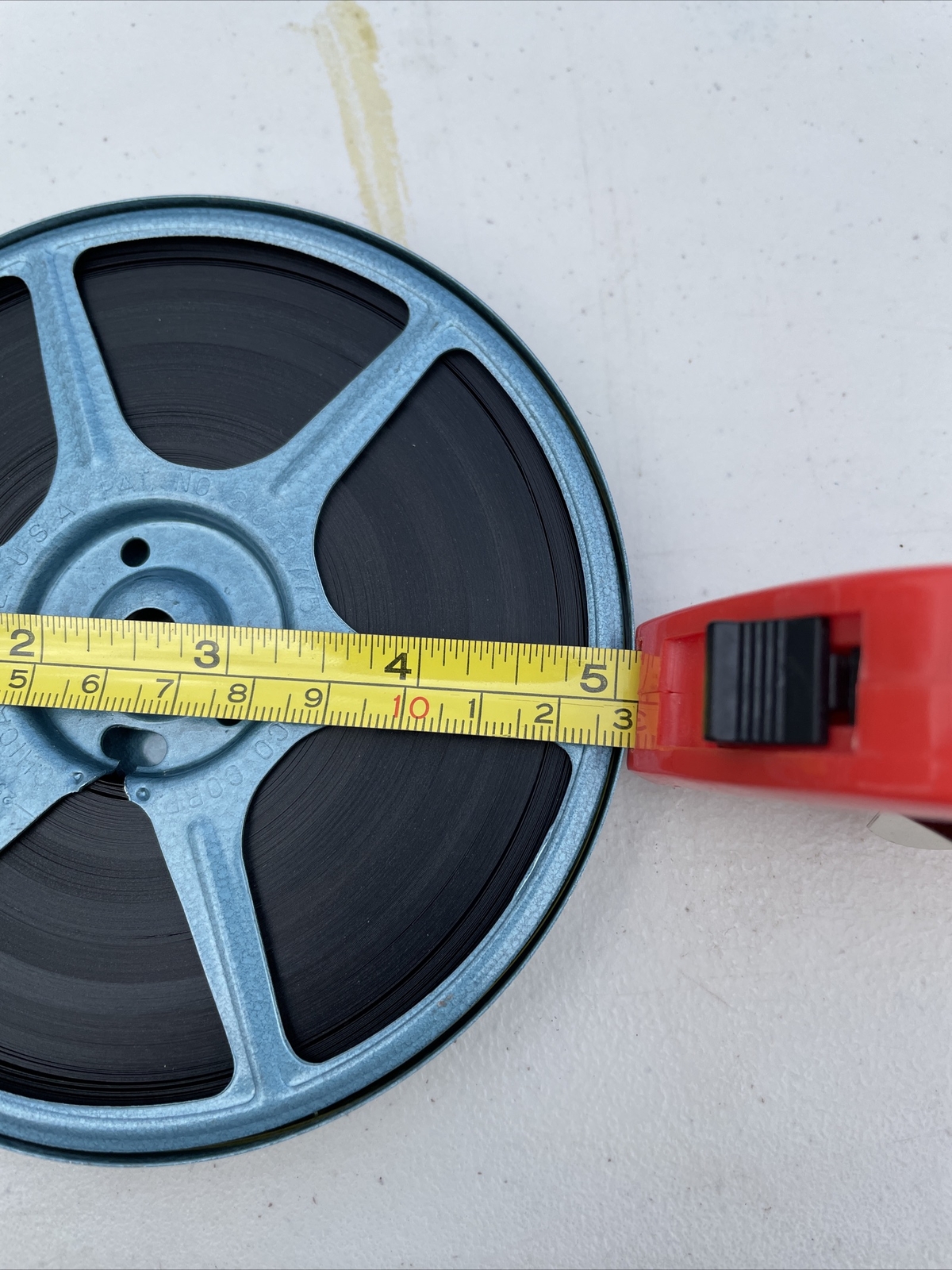 Vintage 8mm Film Reel + Metal Can Marked movies after 1970 617