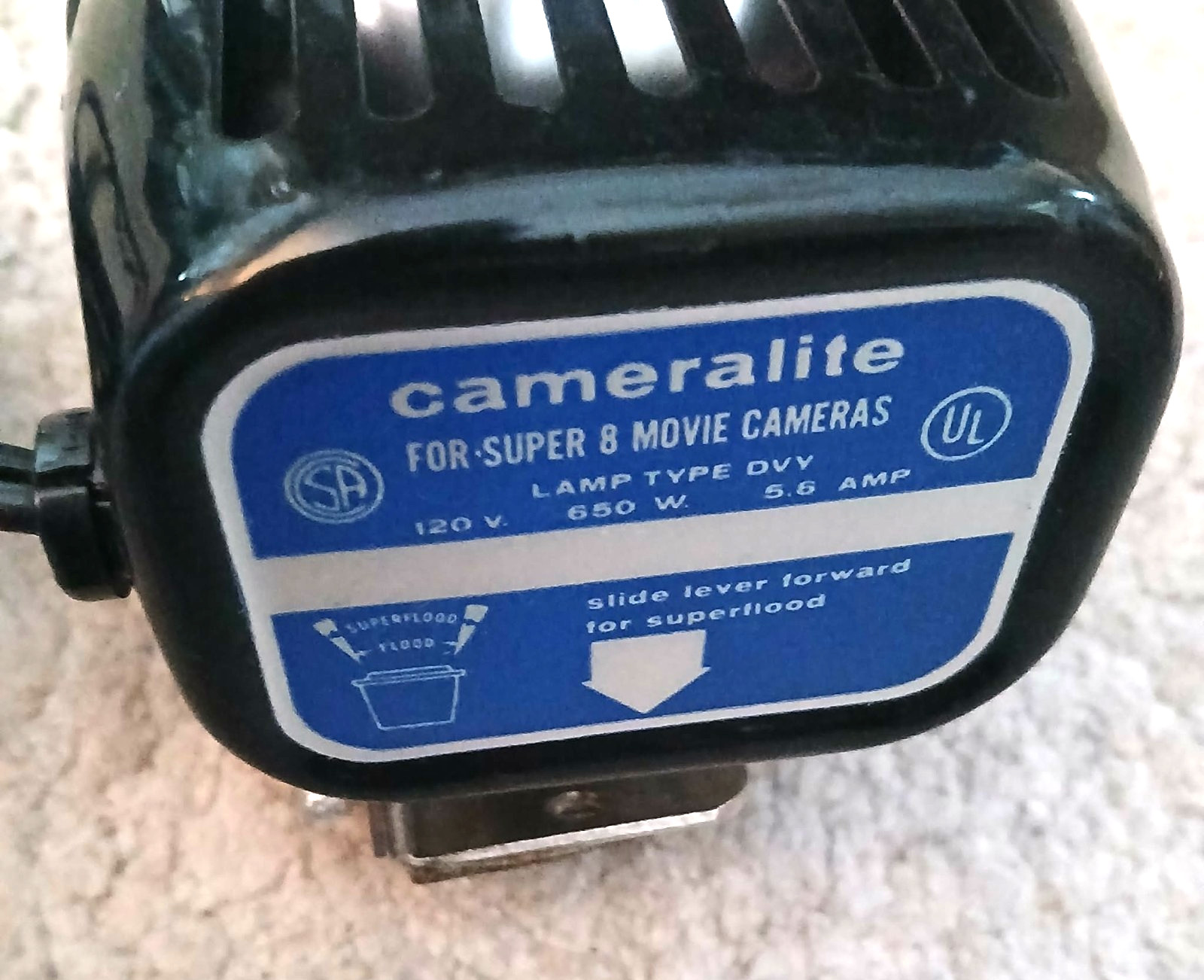 Vintage Cameralite For Super 8 Movie Cameras – WORKS! FREE SHIPPING