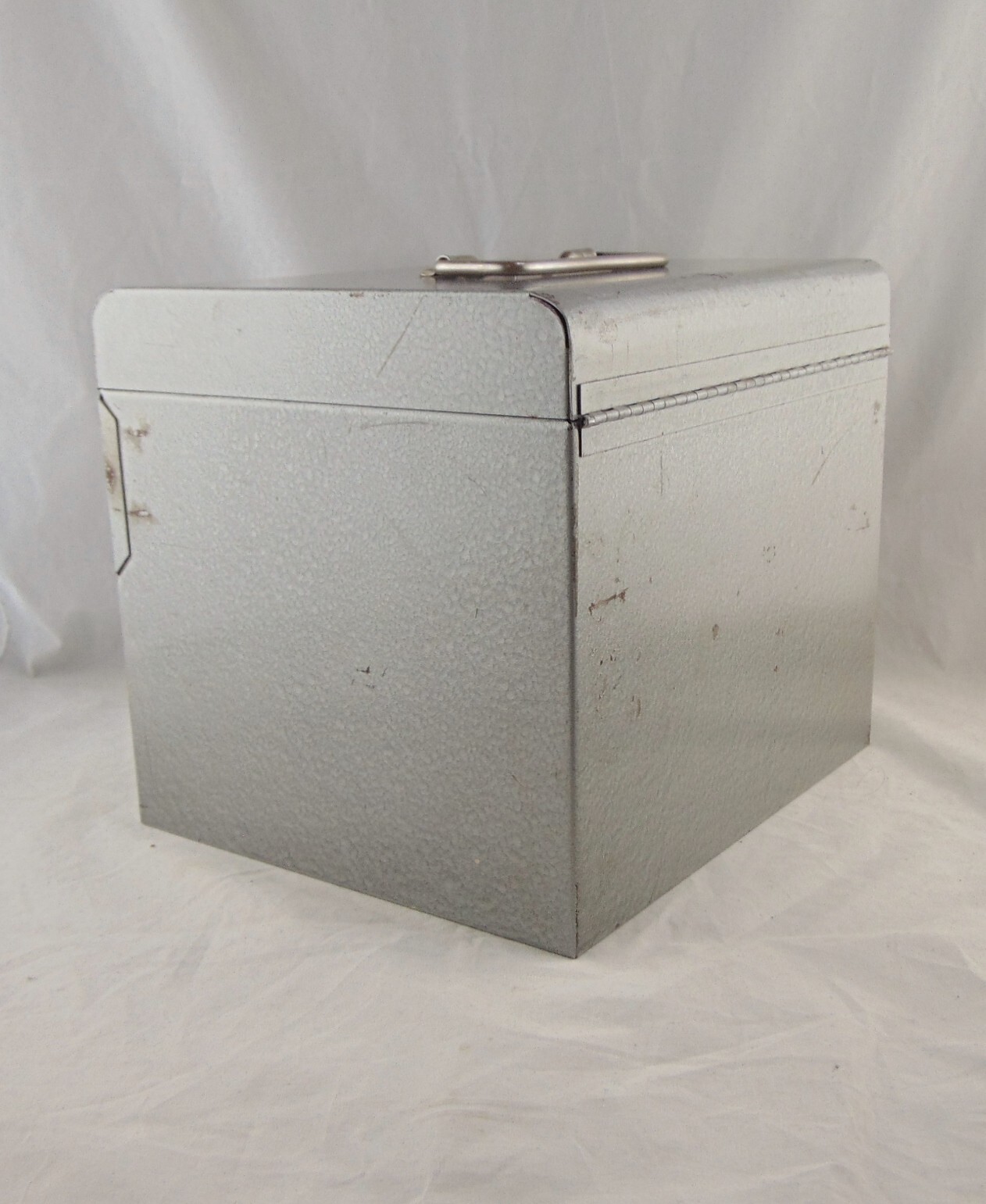 Logan Deluxe 8mm Film Chest Movie Reel Film Chest – FREE USA SHIIPPING