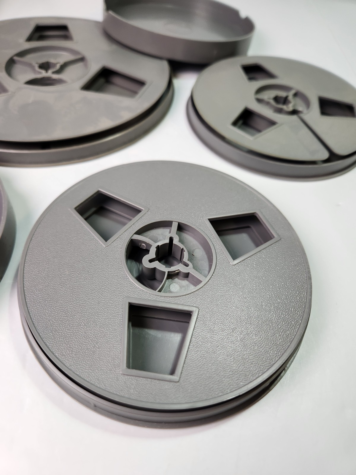 Lot Of 3 Super 8mm, grey plastic empty film reels with case