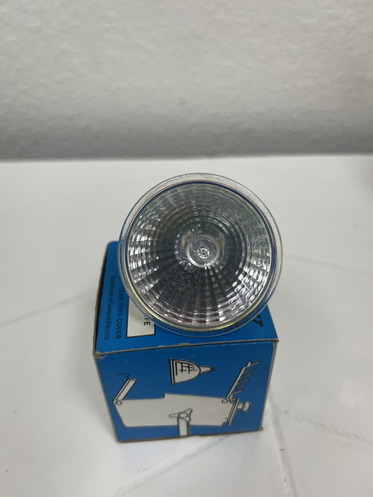 Cool-Lux 120V 150W Multi mirror Photographically Light Source Bulb