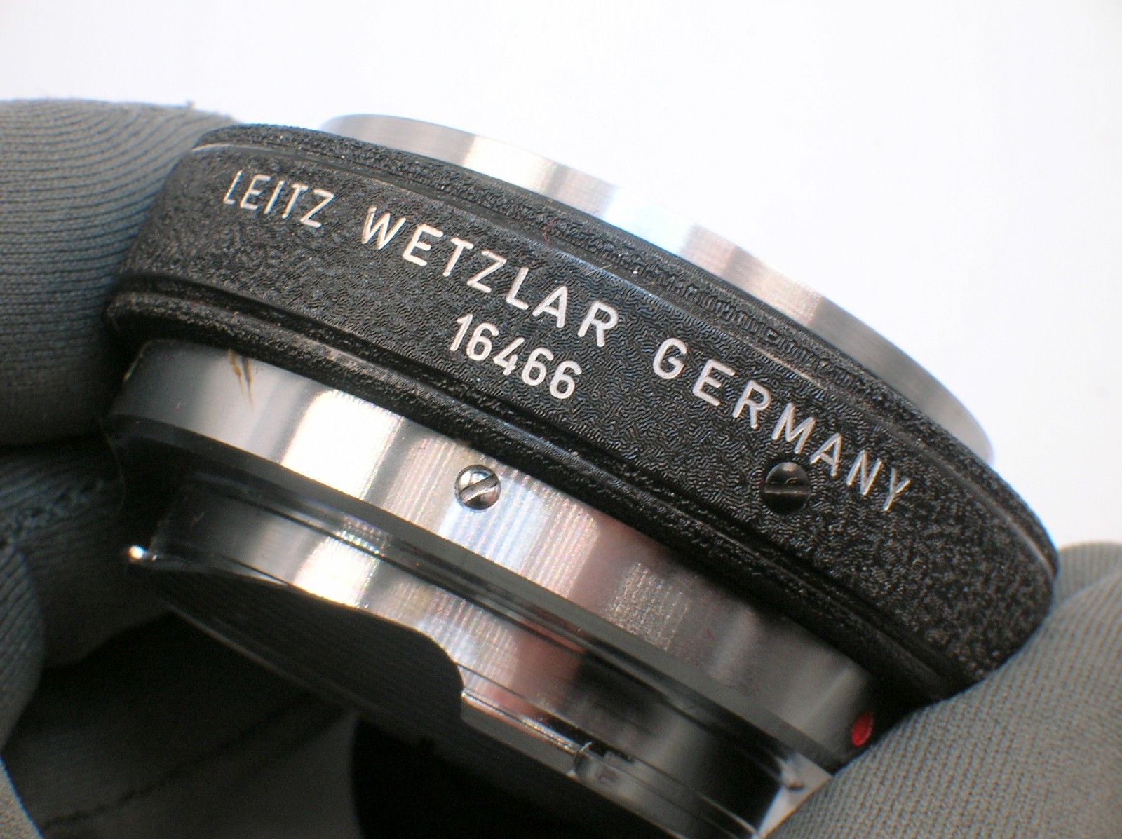 LEICA LEITZ WETZLAR 16466 LENS ADAPTER FOR LEICA M CAMERAS- 12 0F 37
