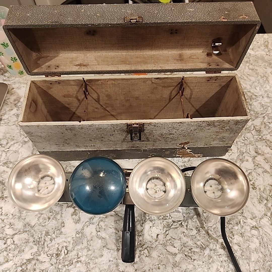ACME MOV-E-LITE Vintage Movie Film Stage Lighting Model 42 1950s Wooden Case