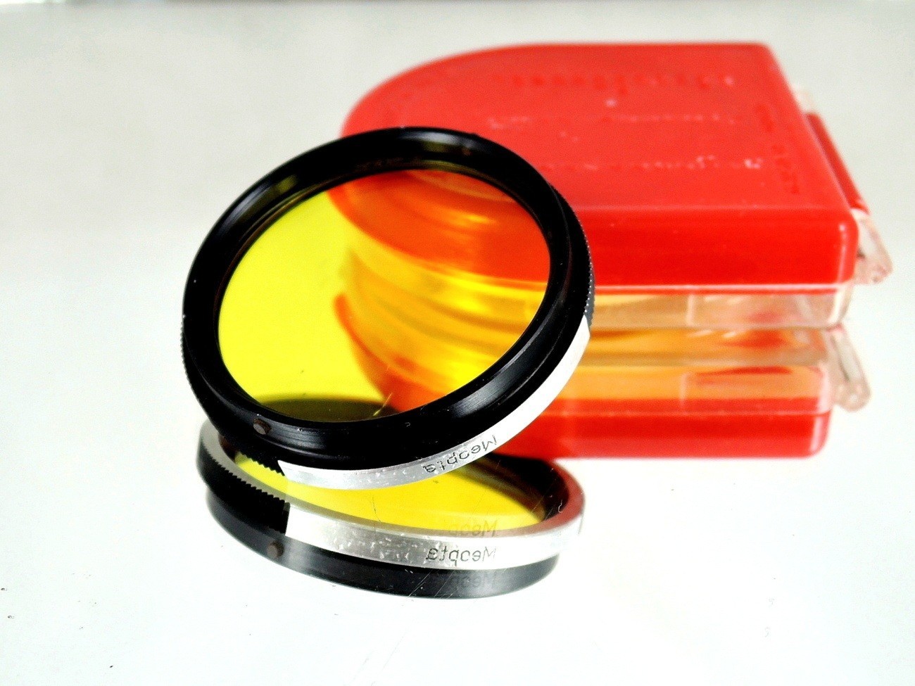 Flexaret MEOPTA G2 B36 Color Filter Czechoslovakia Genuine Accessories Bayonet