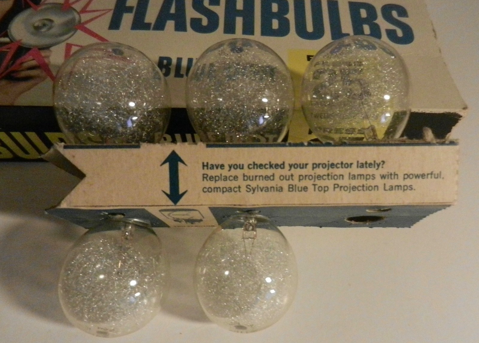 Vintage New Old Stock Sylvania Press 25 and 25B Blue Dot Flashbulbs