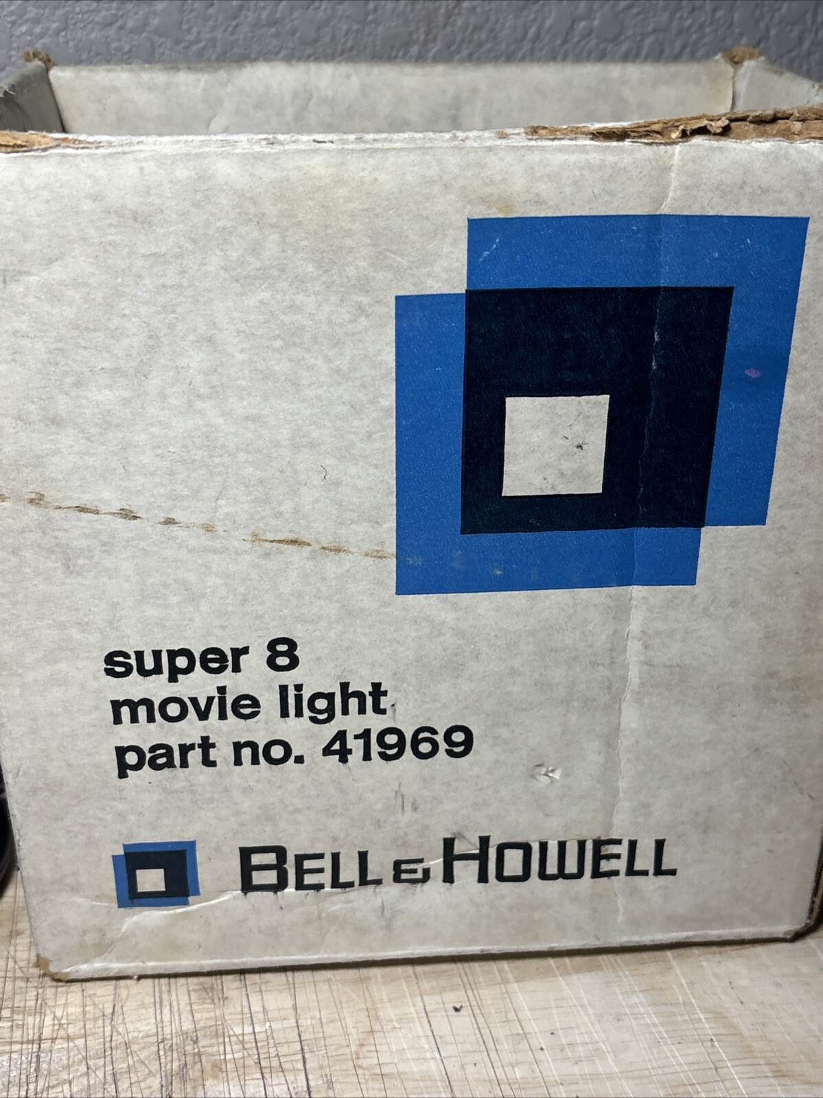 Vintage Bell & Howell Super 8 Movie Light 41969 Box & Instructions Works