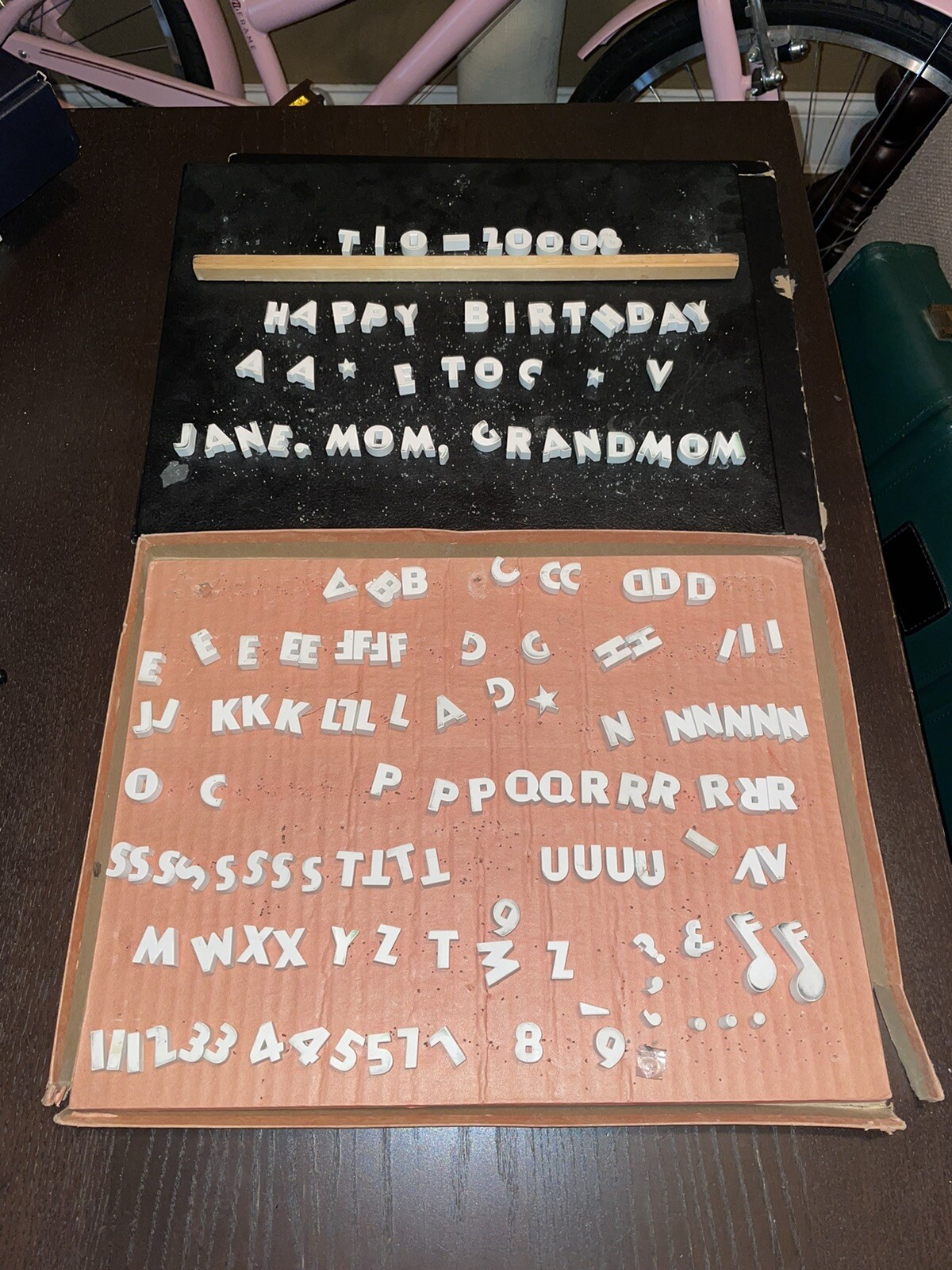 Vintage Mitten’s Professional Movie Titlers PLT-3 Push Pin Letters Lettering Set
