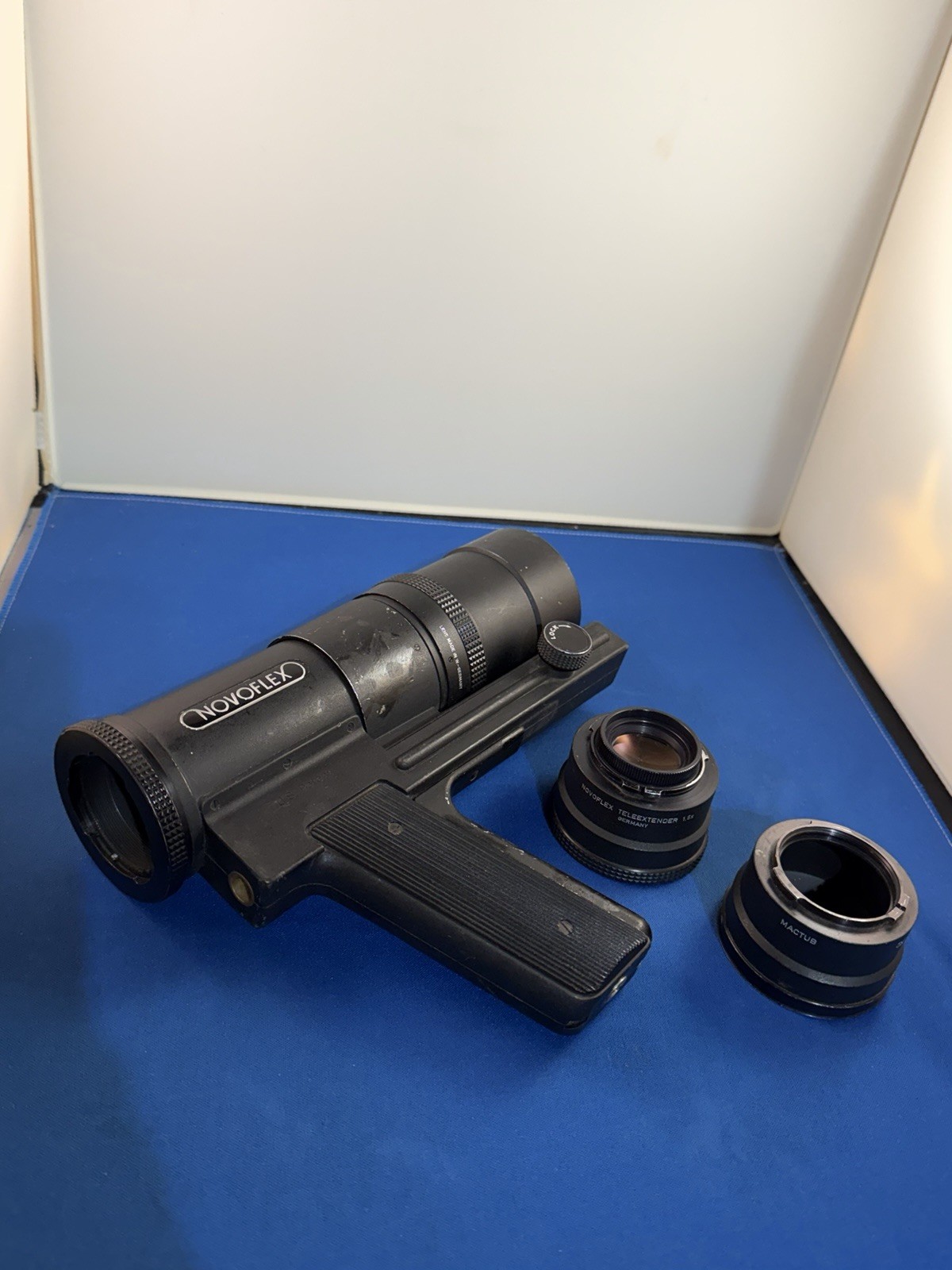 Novoflex Vintage squeeze grip Noflexar 1:3,8/200 lens w/ 1.5x teleextender
