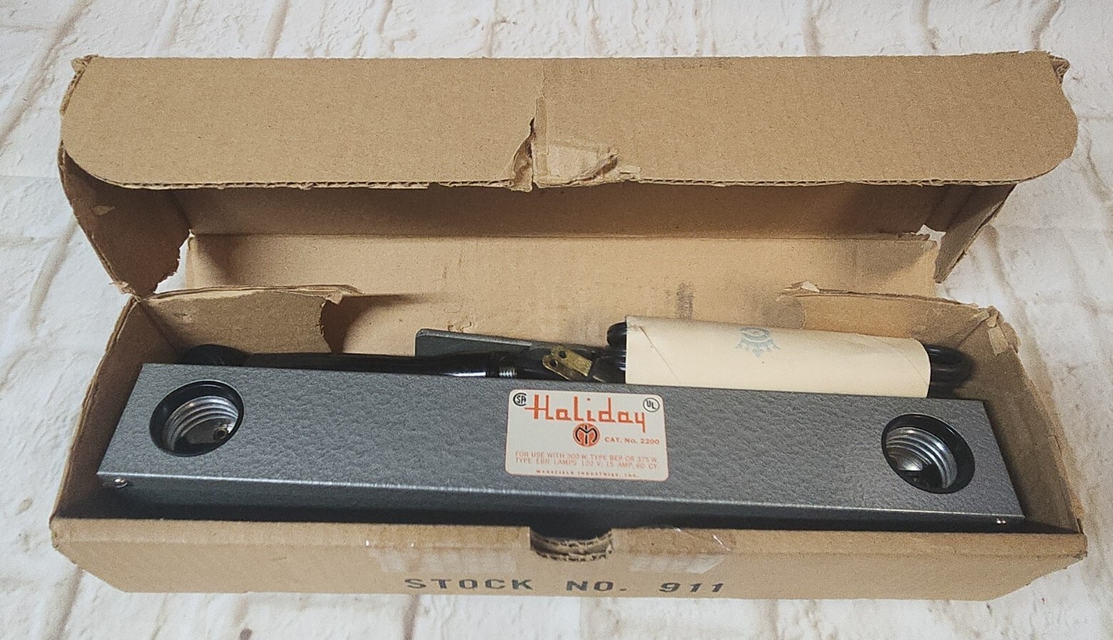 Holiday Brand Cat No. 2200 Electric Camera 2 Bulb Movie Light Bar * TESTED👍👍