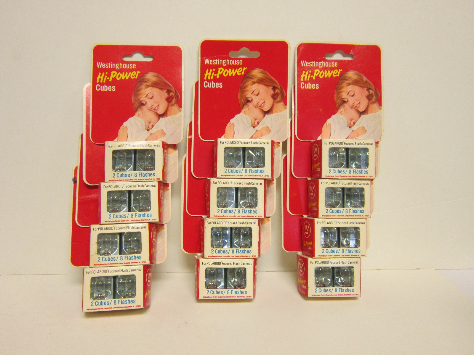 Vintage Westinghouse Hi-Power Cubes Polaroid Focused Flash Cameras Lot Discount