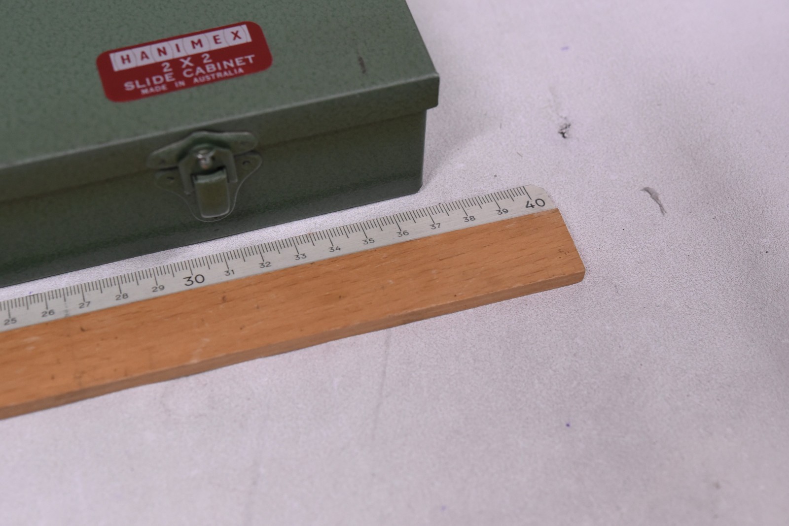 Hanimex Metal Storage Carry Case for 150 35mm Film Slide’s – Vintage Australia