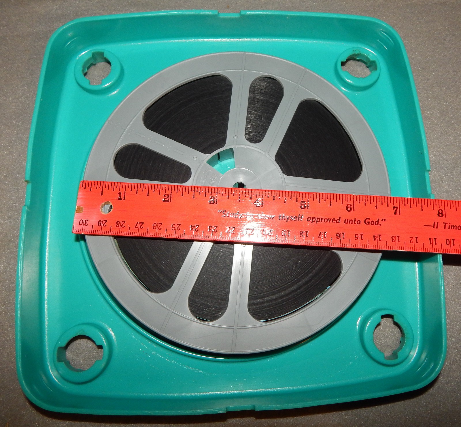 Vintage Plio-Magic 16mm Film Storage Box, 7″ Reel, (‘movie’) new
