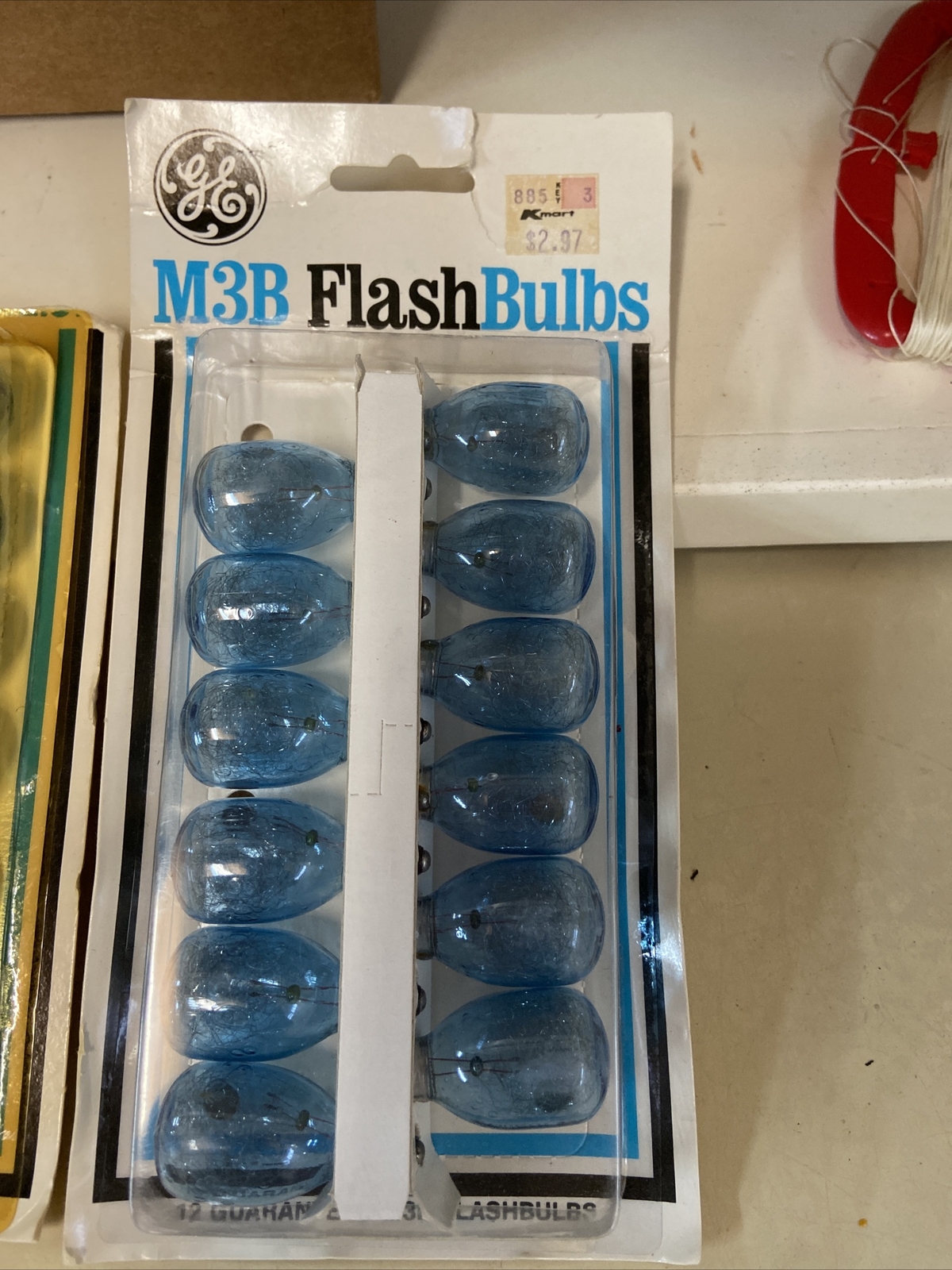 GE M3B Flashbulbs Blue 34 bulbs