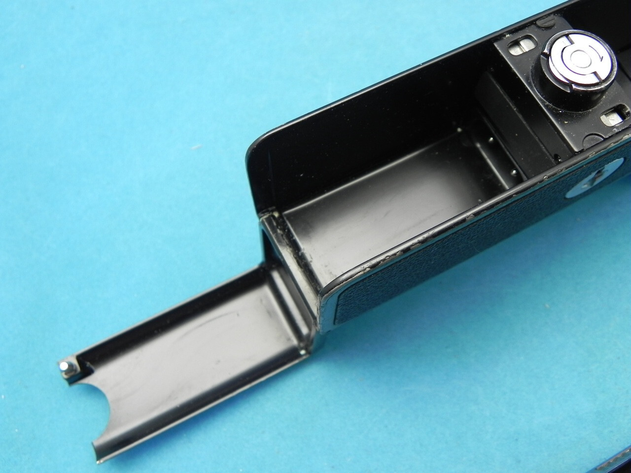 Nikon 1st version MB-1 Battery Pack W/2 MS-1 Holders #3