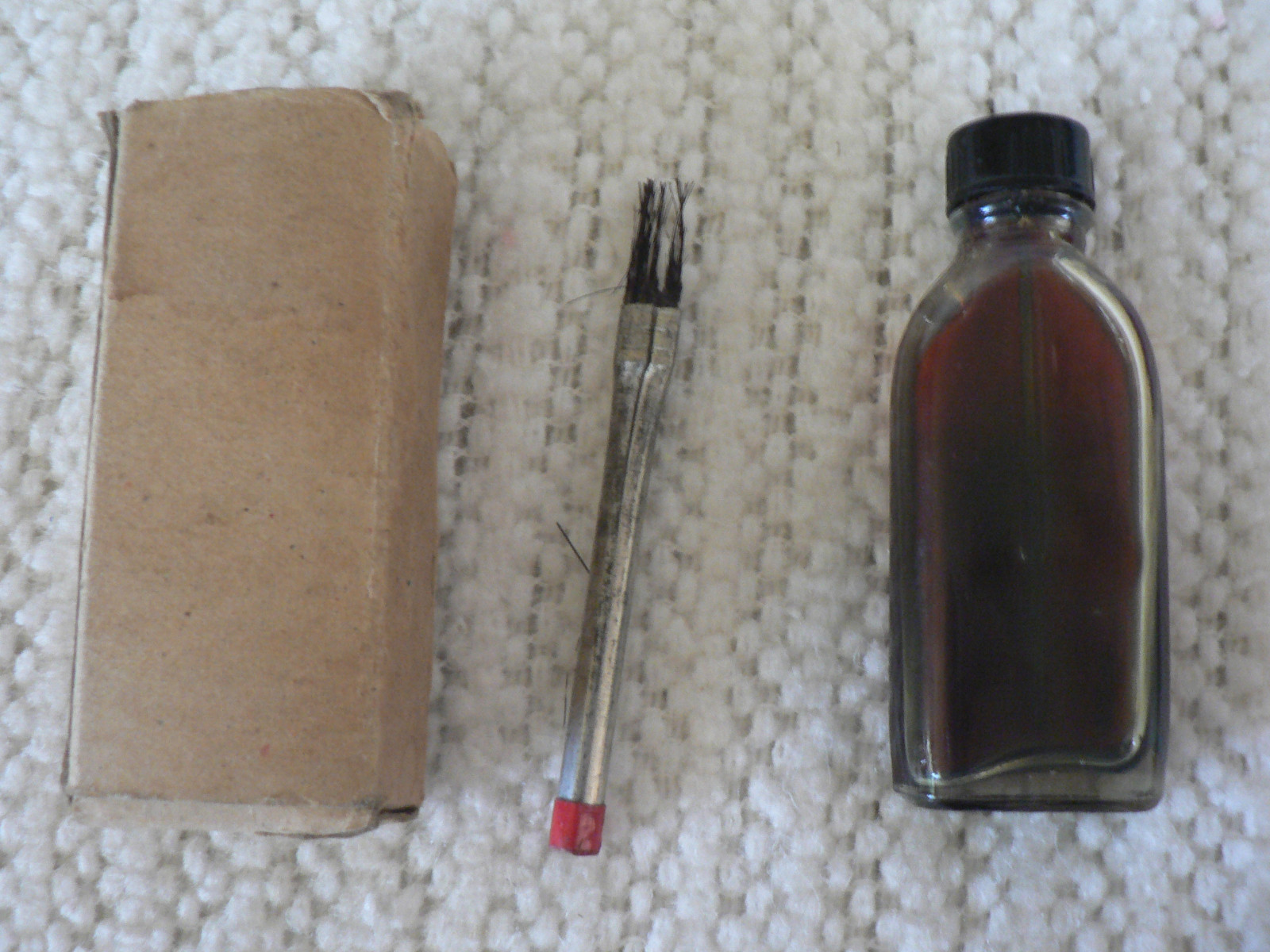 Vintage Keystone Movie Projector Lubricating Oil in the Original Bottle & Box