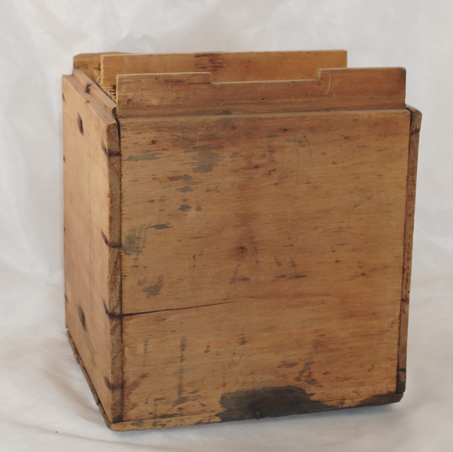 Early Wet Plate Wooden Carrying Case for 6 1/2 x 8 1/2 Plates