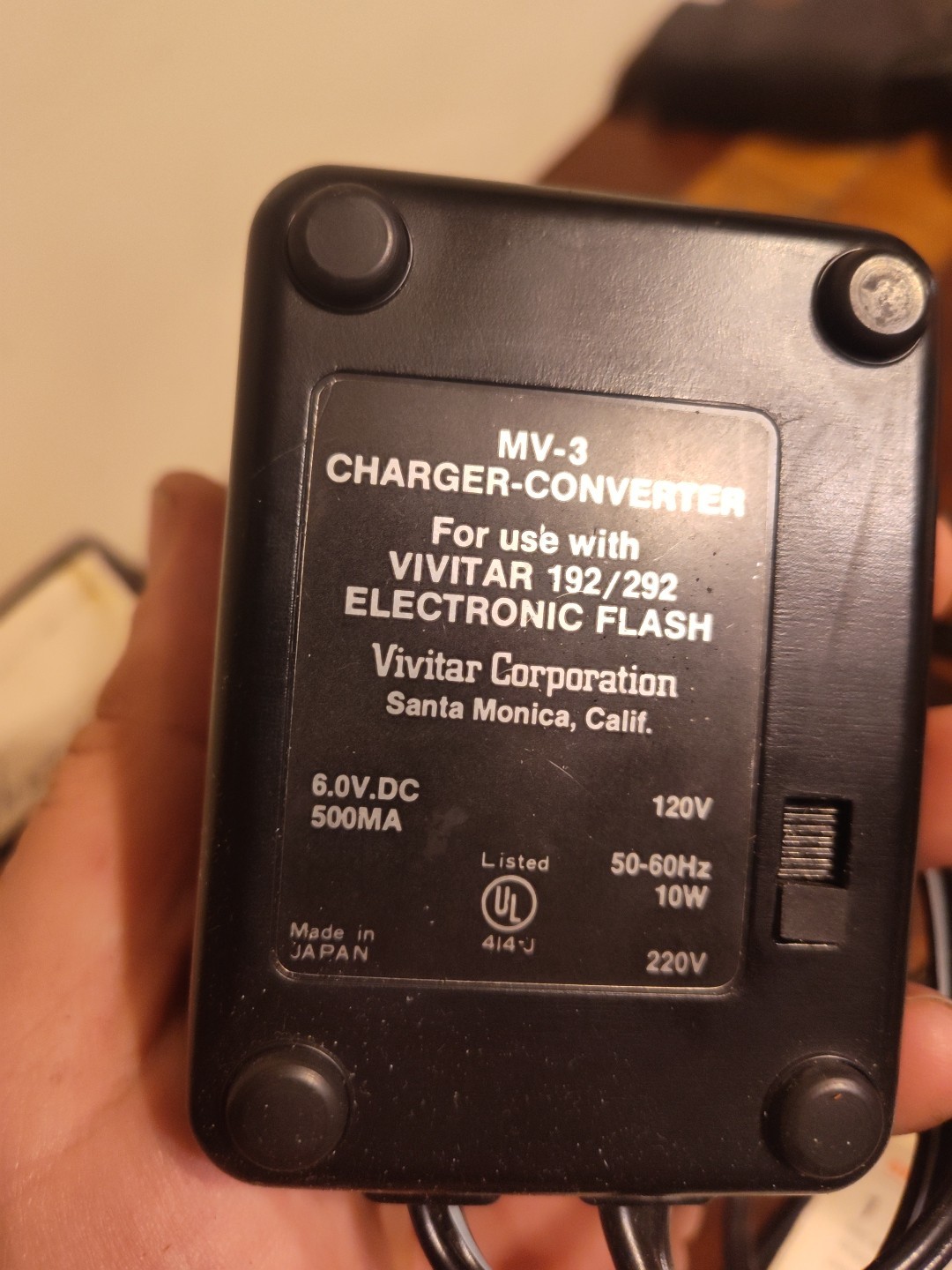 Vivitar Auto Thyristor 292 Camera Flash/ MV-3 Charger Converter/ Vivitar NC-2