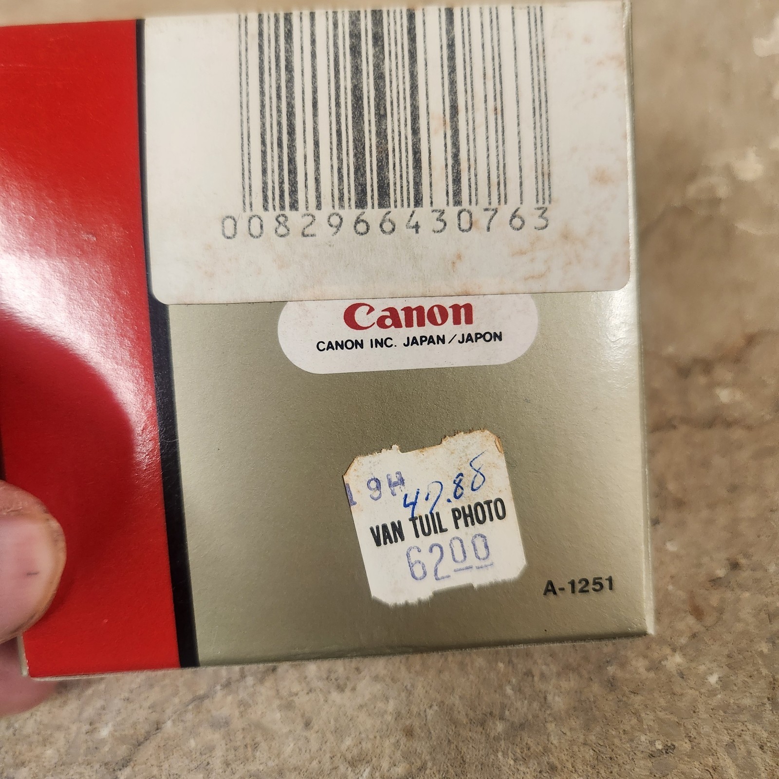 Canon 34mm Drop In Gelatin Filter holder for 1978 Canon 300mm f4 FD lens – READ