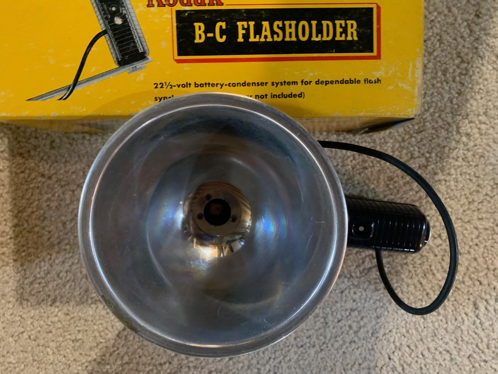 KODAK B-C FLASHOLDER WITH LUMACLAD REFLECTOR, BOX, BOOKLET, BRACKET