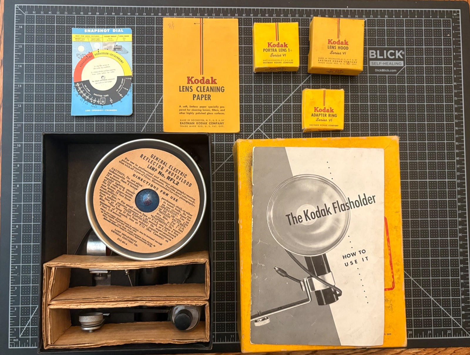 Vintage Kodak Standard Flasholder With Original Box and Various Accessories