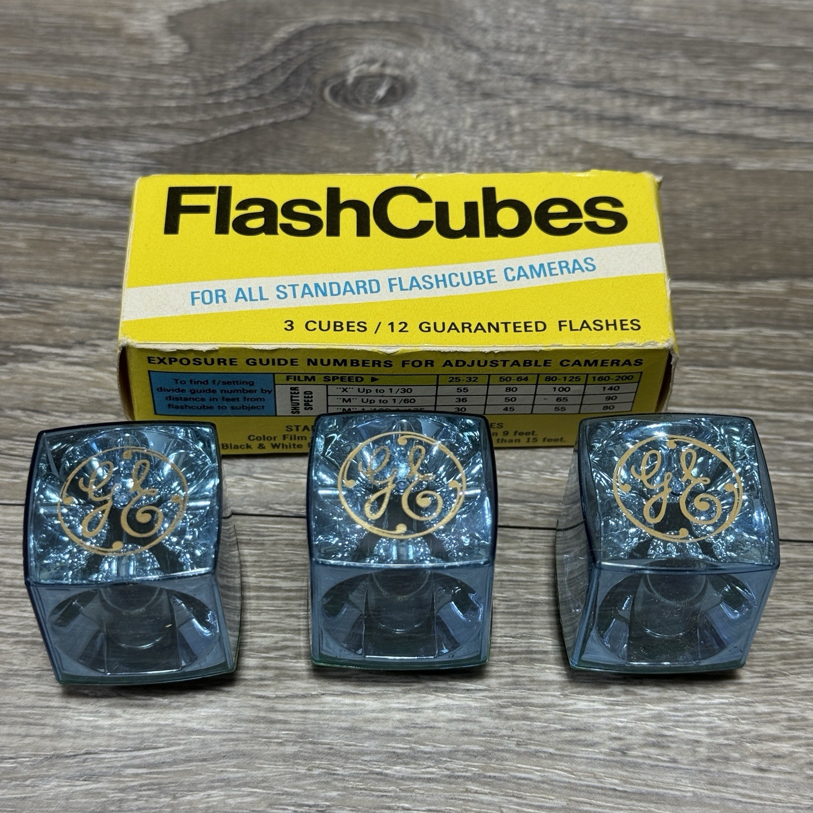 6 Vintage GE Blue Flash Cubes Flashbulbs For Old Cameras Original Packaging USA