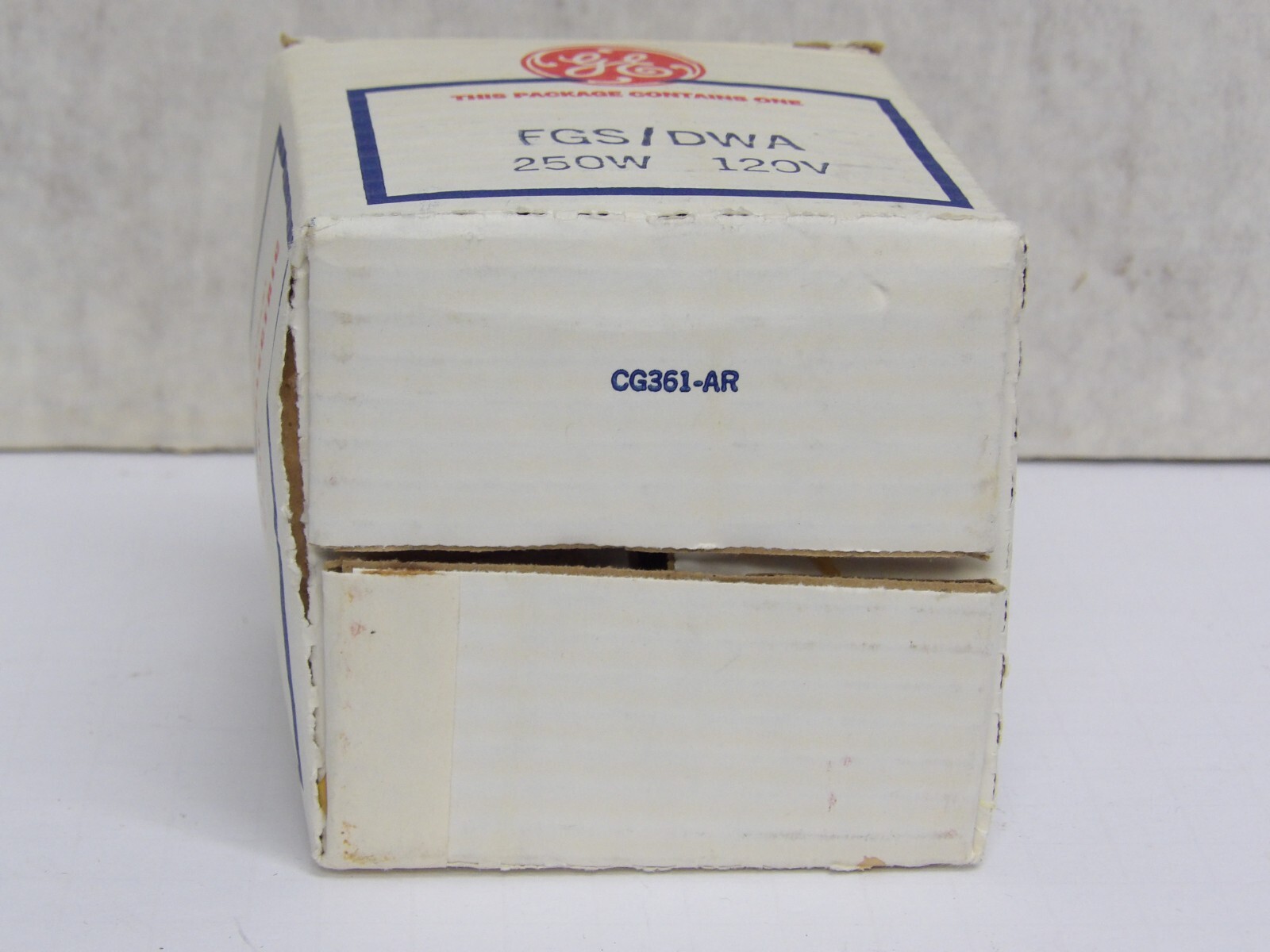 General Electric Photo Lamp FGS/DWA 250W 120V CG361-AR Vintage In-Box 063023WT