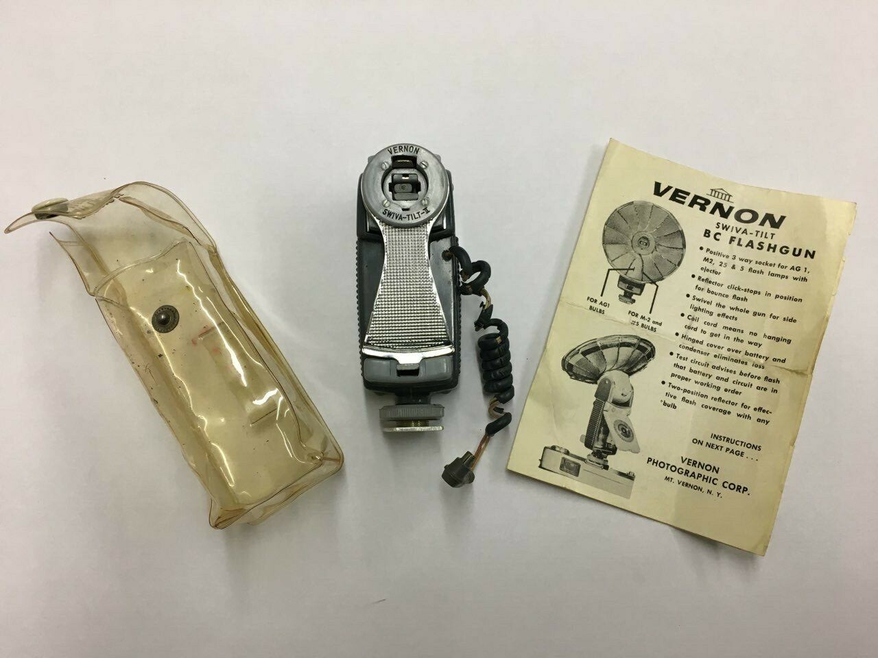 Vernon Swiva-Tilt-II BC Flashgun Fan-type Bulb Attachment with Plastic Case