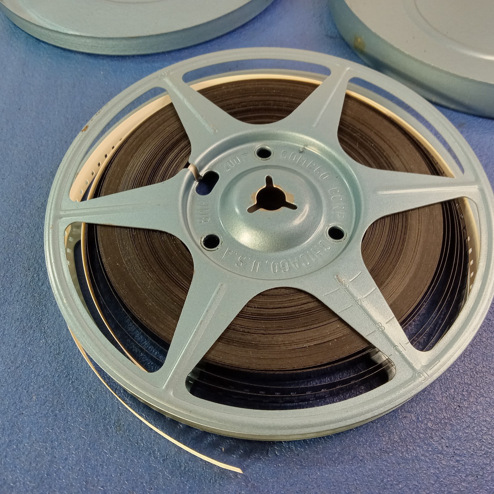 VNTG Compco Kmart Metal 8MM 200ft Regular 8 Auto-Take Up Reel W/ Film Dec. 1967
