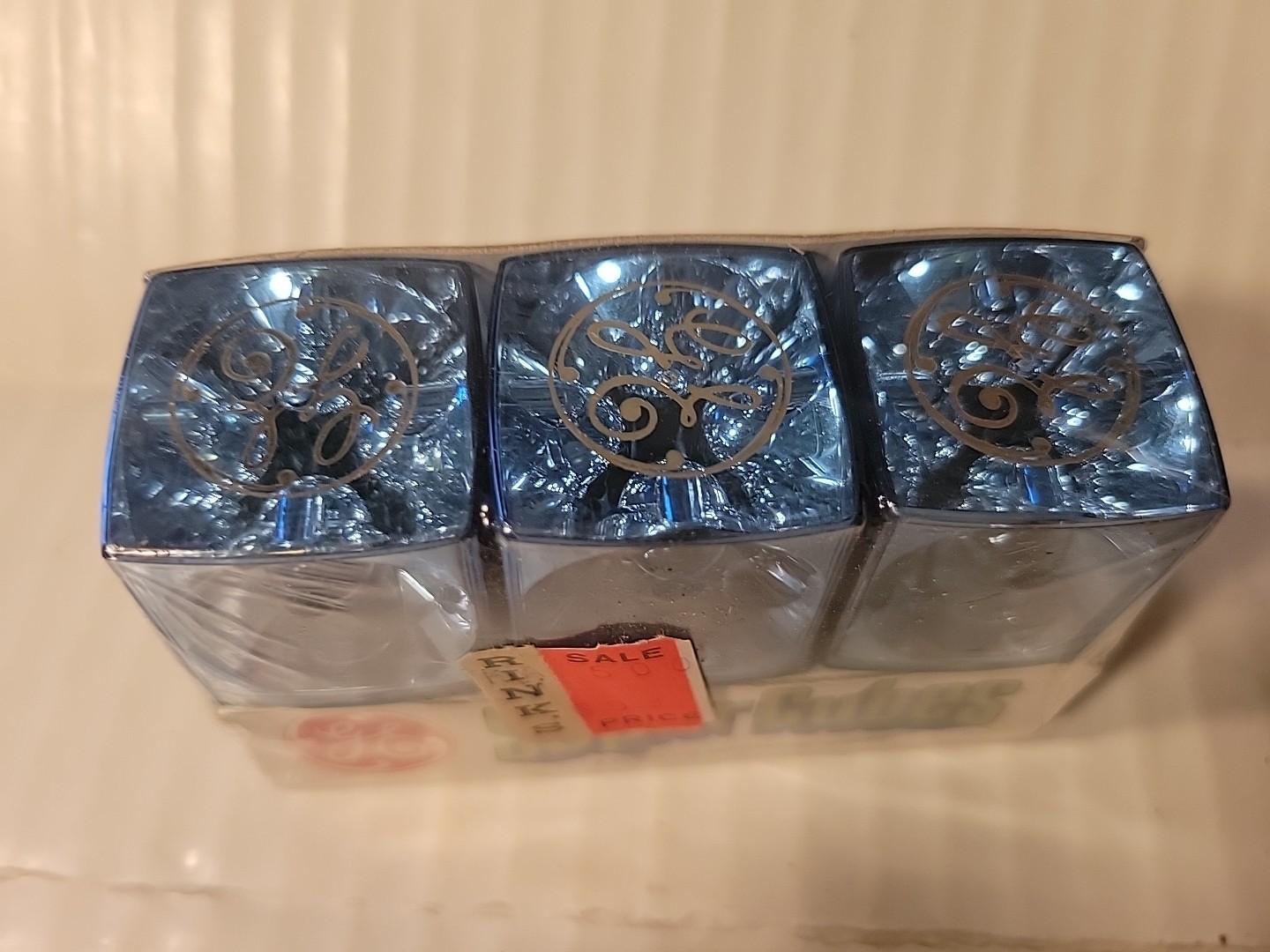 flash cubes 3 SUPERCUBES vintage Ge AIRTIGHT SEALED