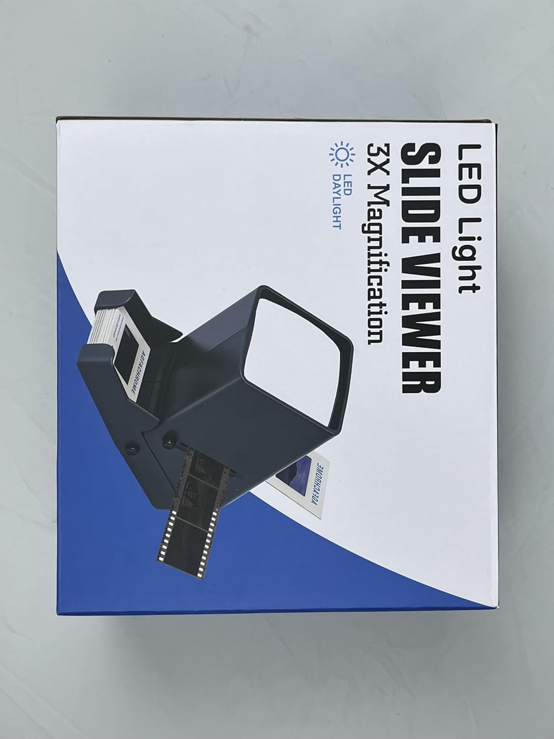 35mm Slide and Film Viewer, Negative Scanner, Desk Top LED Lighted Illuminated V