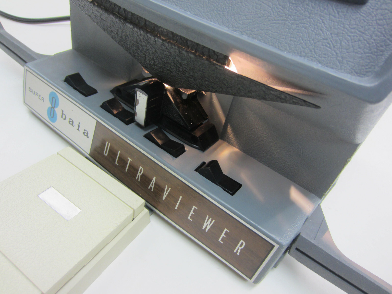 Vintage Baia Ultraviewer Super 8 Edition
