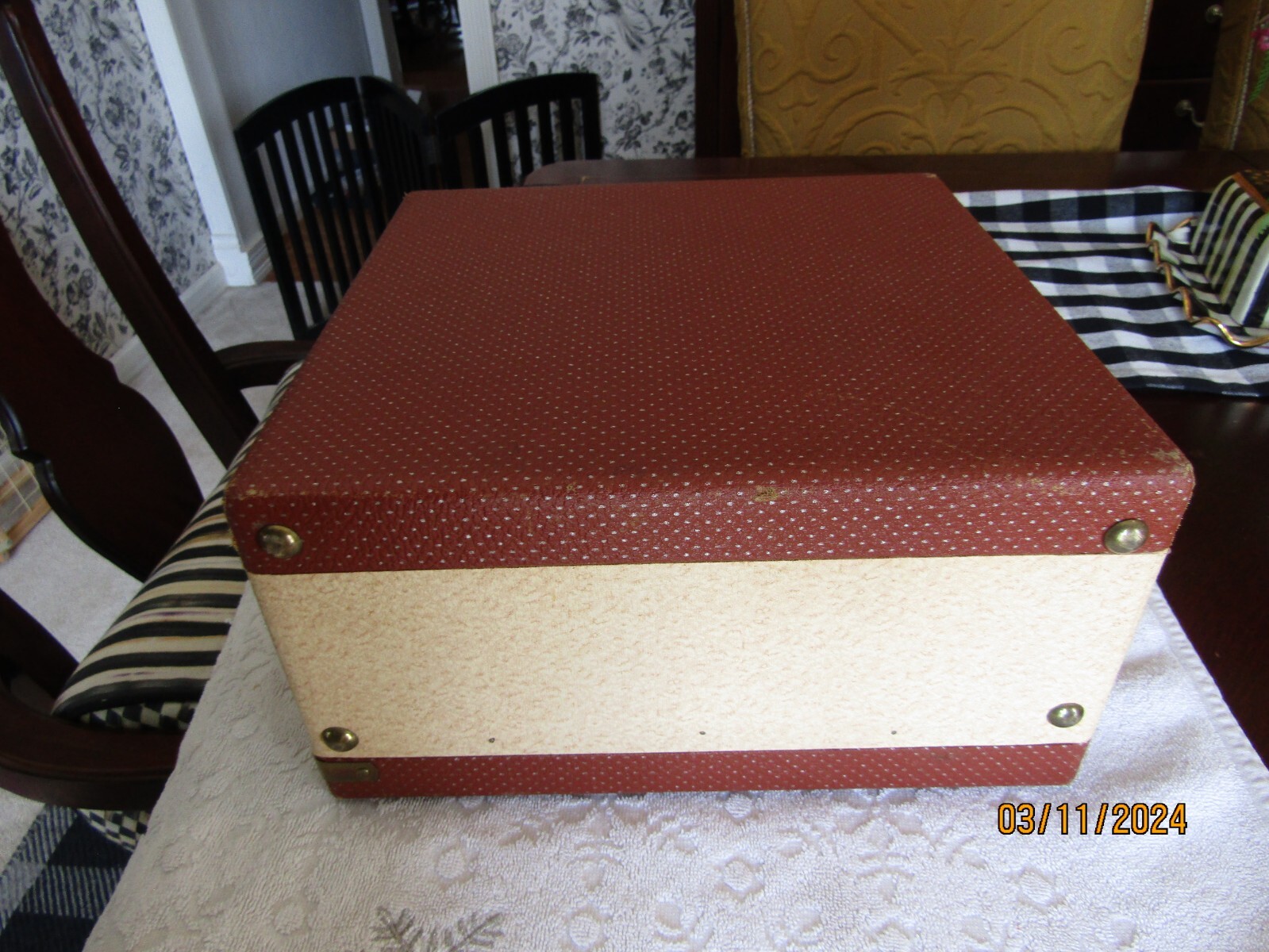 Vintage Barnett & Jaffe Baja Portable Slide Storage Case w 4 Airequipt Magazines
