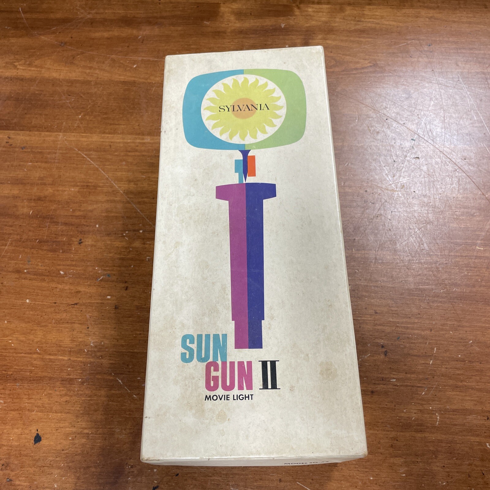 Sylvania Sun Gun Movie Light Vintage Photography Equipment Halogen Model SG-55