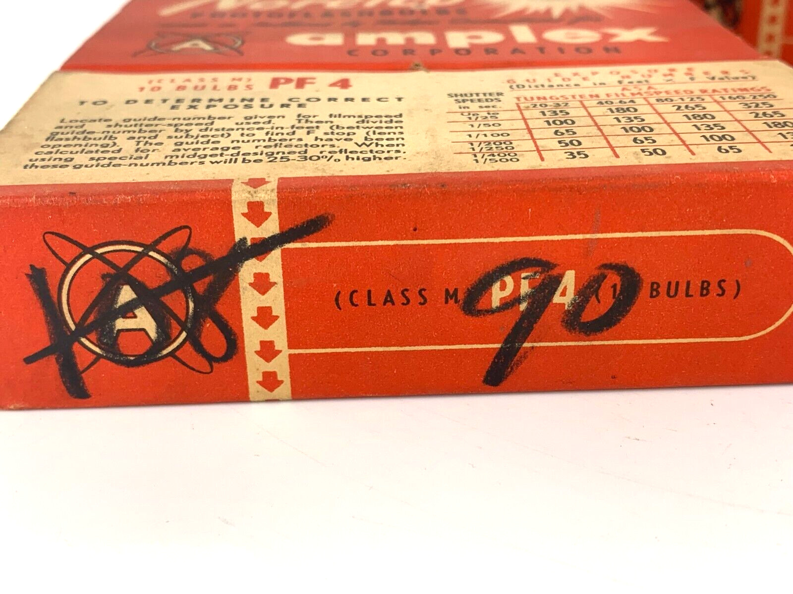 Lot of (40) Norelco Model PF 4 Photo Flash Bulbs
