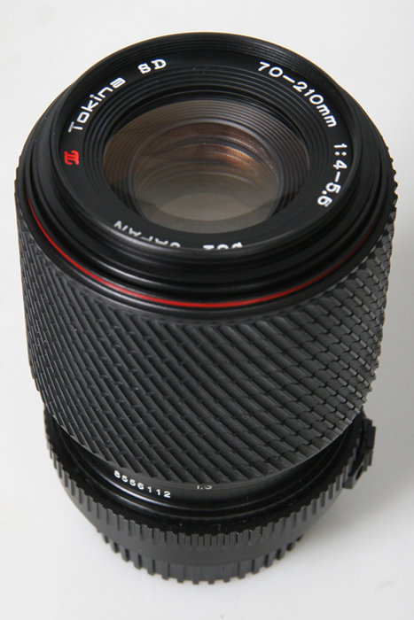 Tokina 70-210 f4-5.6 Minolta MD – manual focus