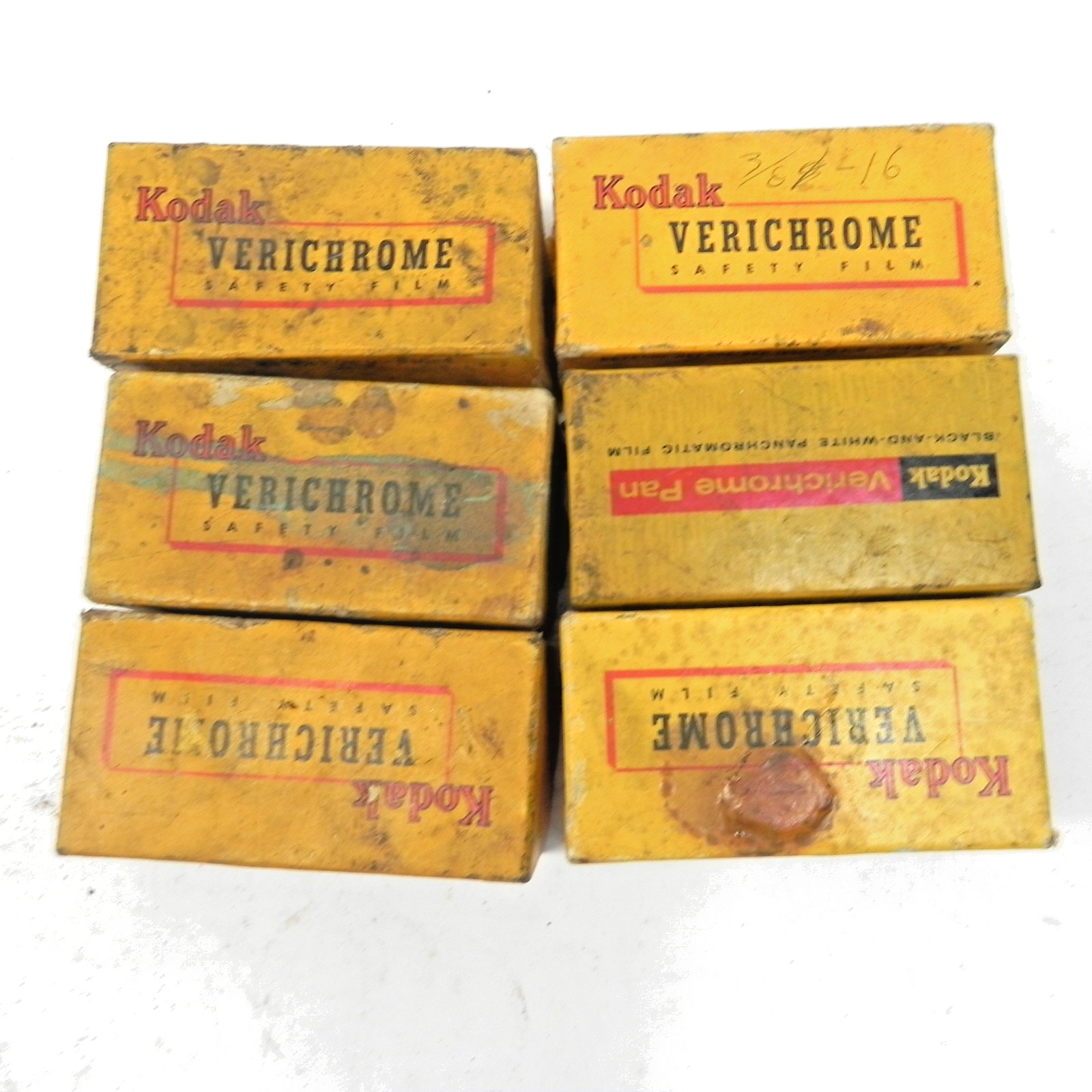 VINTAGE KODAK VERICHROME SAFETY FILM CAMERA BOXES FOR DISPLAY EMPTY LOT ALL