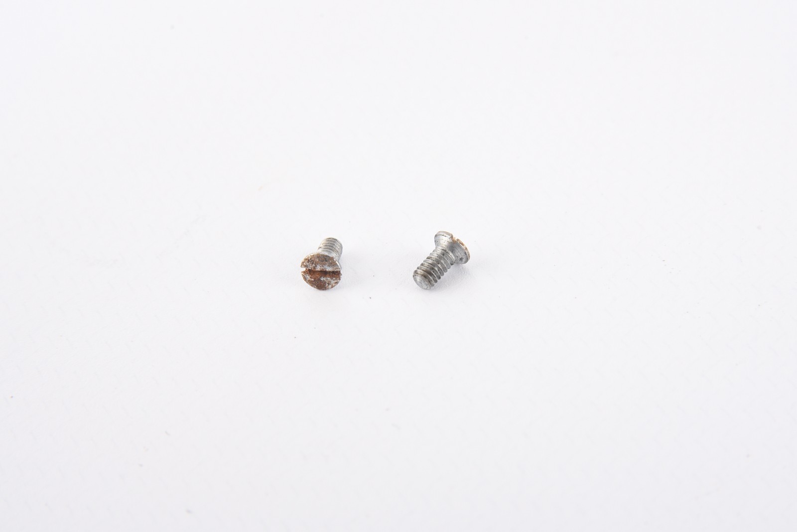 Plaubel Makiflex Automatic Camera Part Left Side Body Screws V05