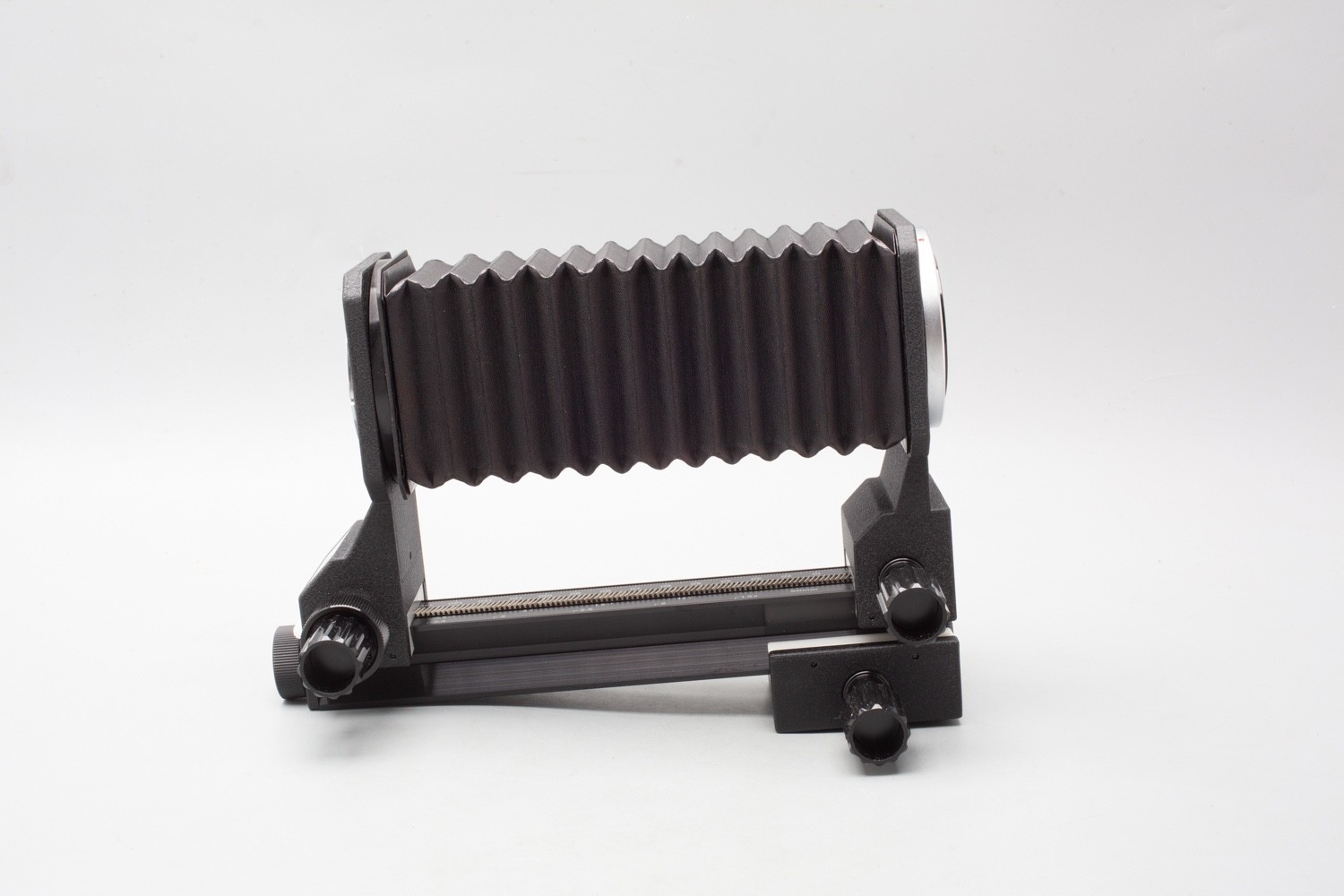 Canon FD Auto Bellows with Original Canon Double Cable Release, Macro Close-Up