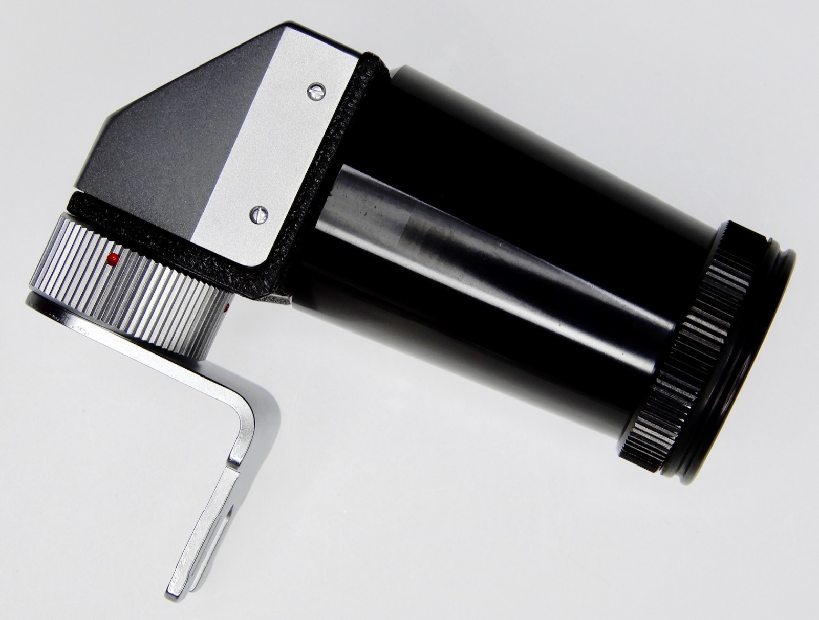 Leica 14326 Right Angle Finder for R4,R5 ……………. Minty