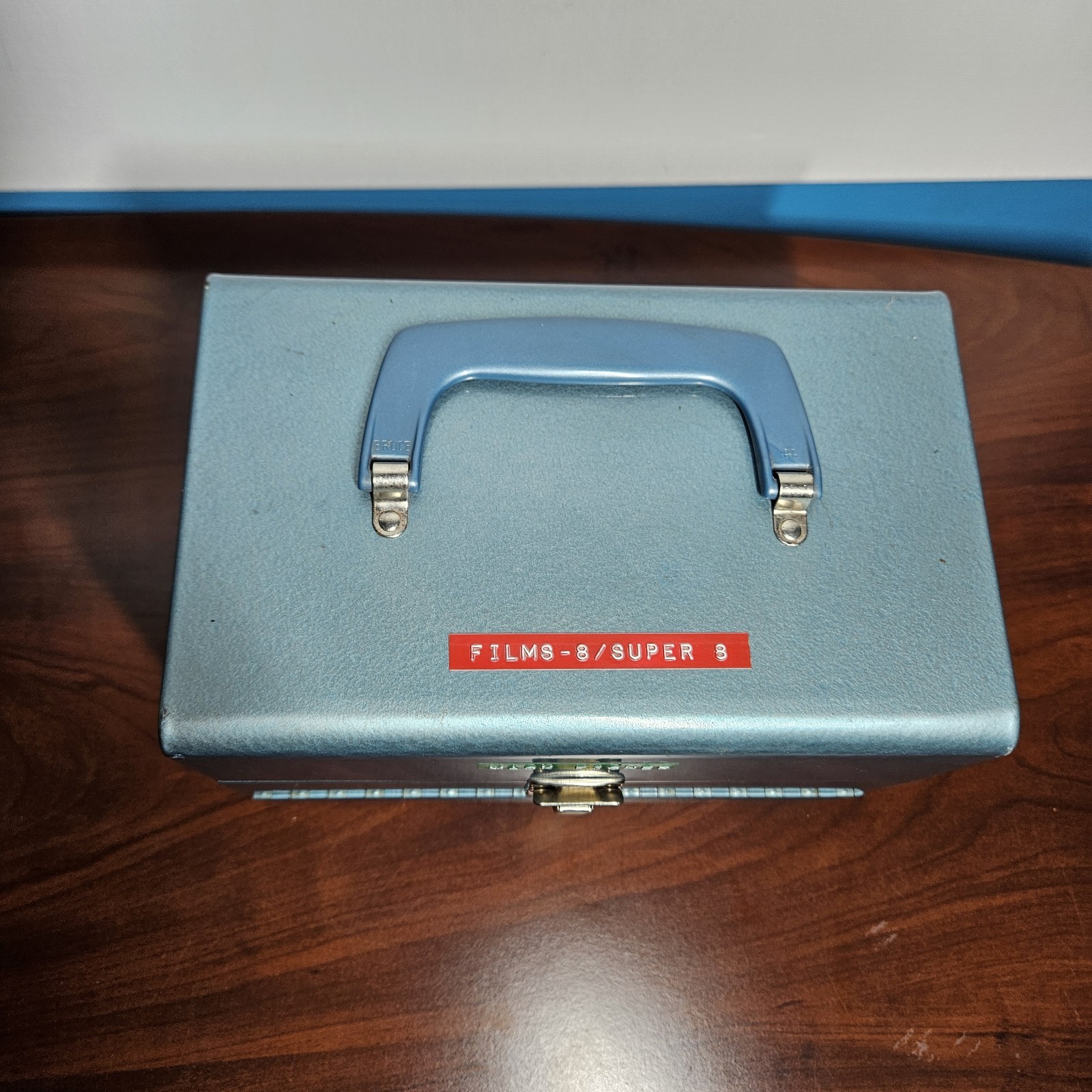 Vintage Logan Deluxe Metal 8mm Film Reel Metal Chest 12 Slots – Blue