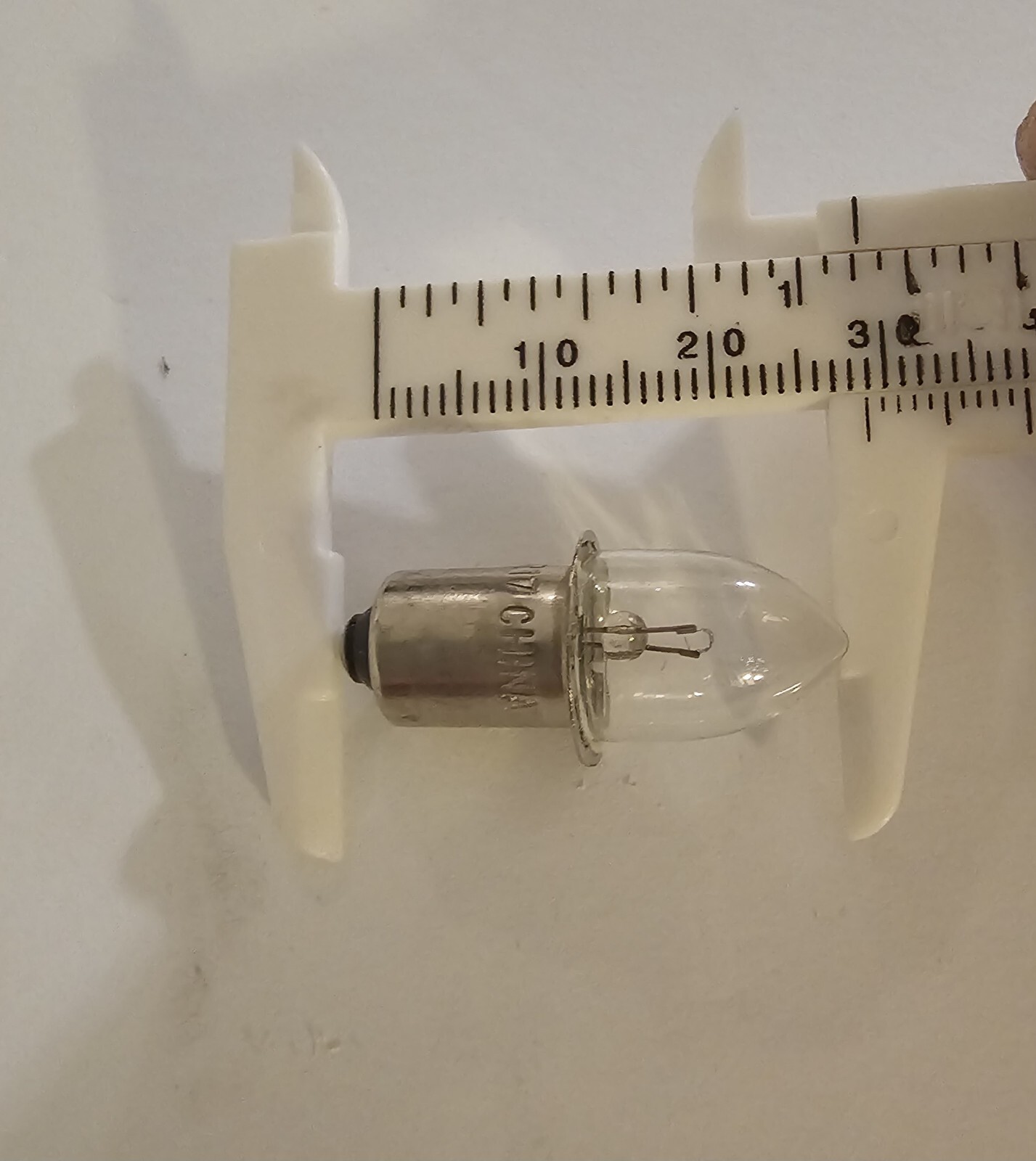 Vintage Sylvania PR17 Bulbs Lot of 20