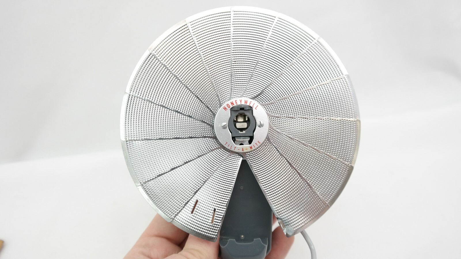 Vintage Honeywell Tilt-A-Mite Folding Fan Camera Flash w/ Case LW