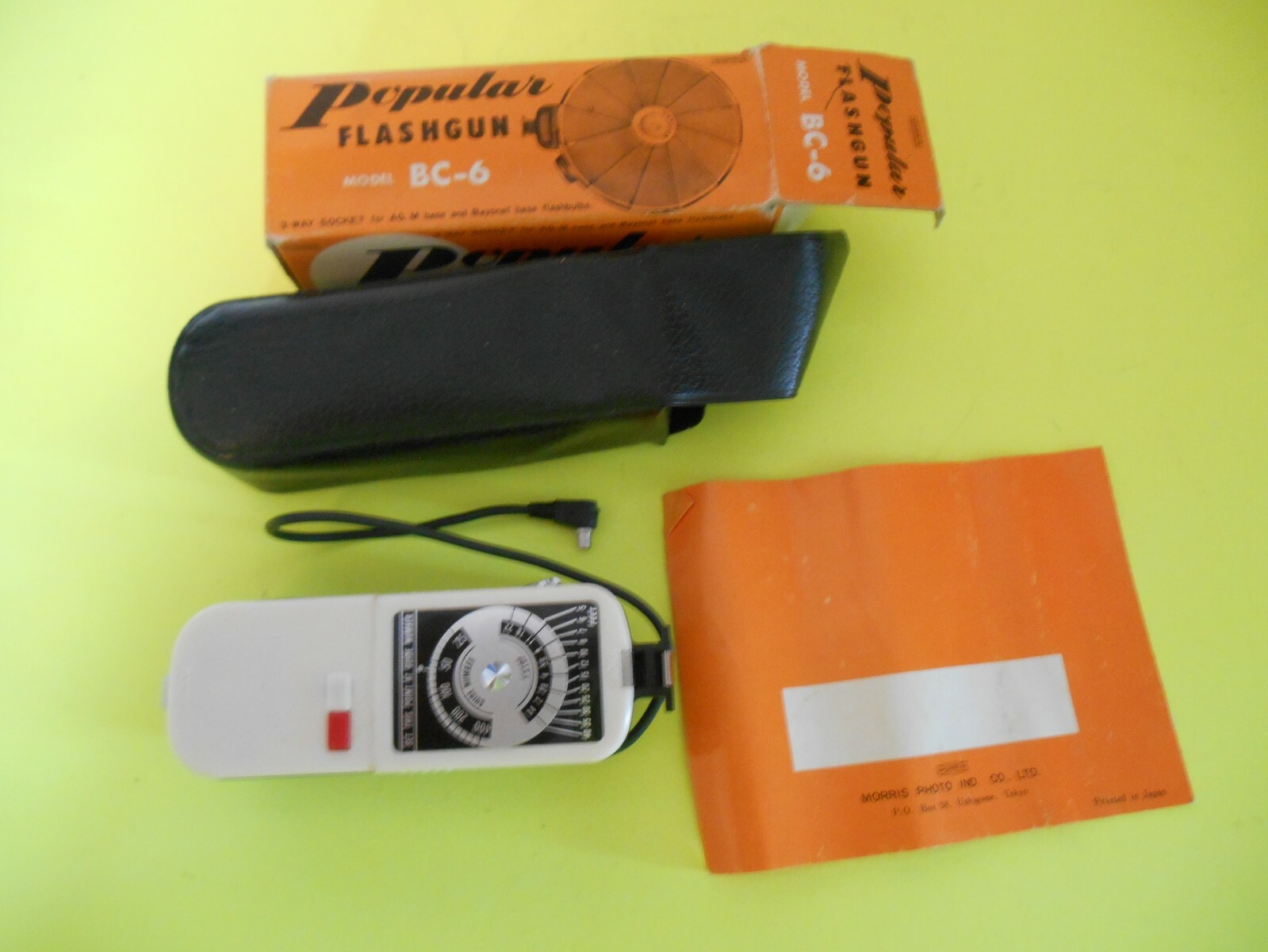 Popular Flashgun Model BC-6 Pen 2 (RARE ) 3 way socket