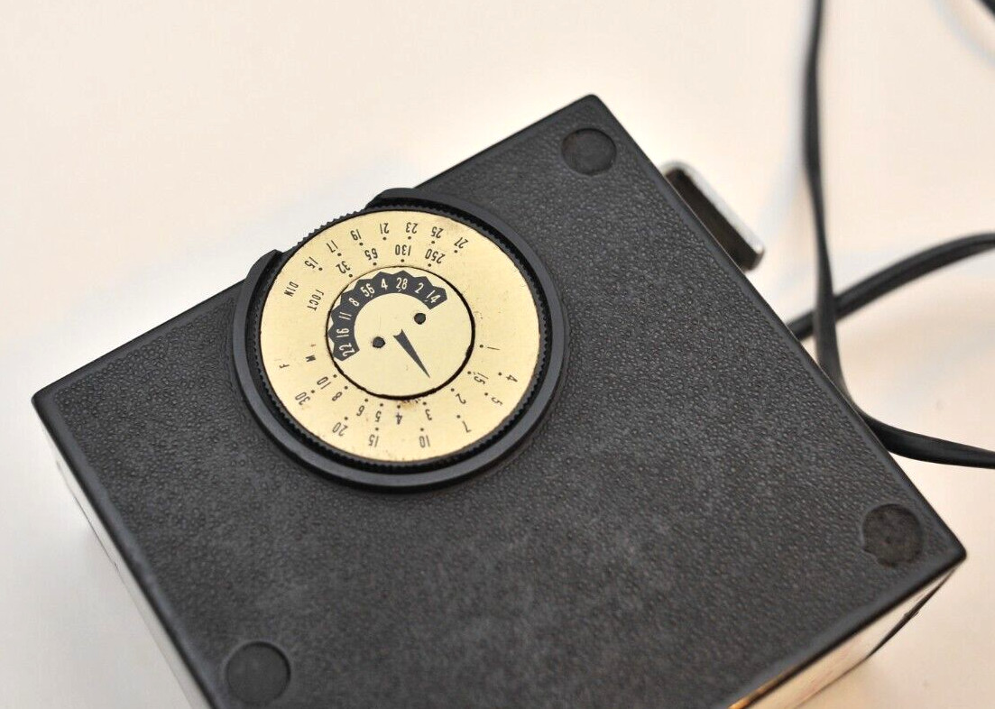 NORMA FIL-11M vintage camera flash battery pack manual – WORKING ORDER