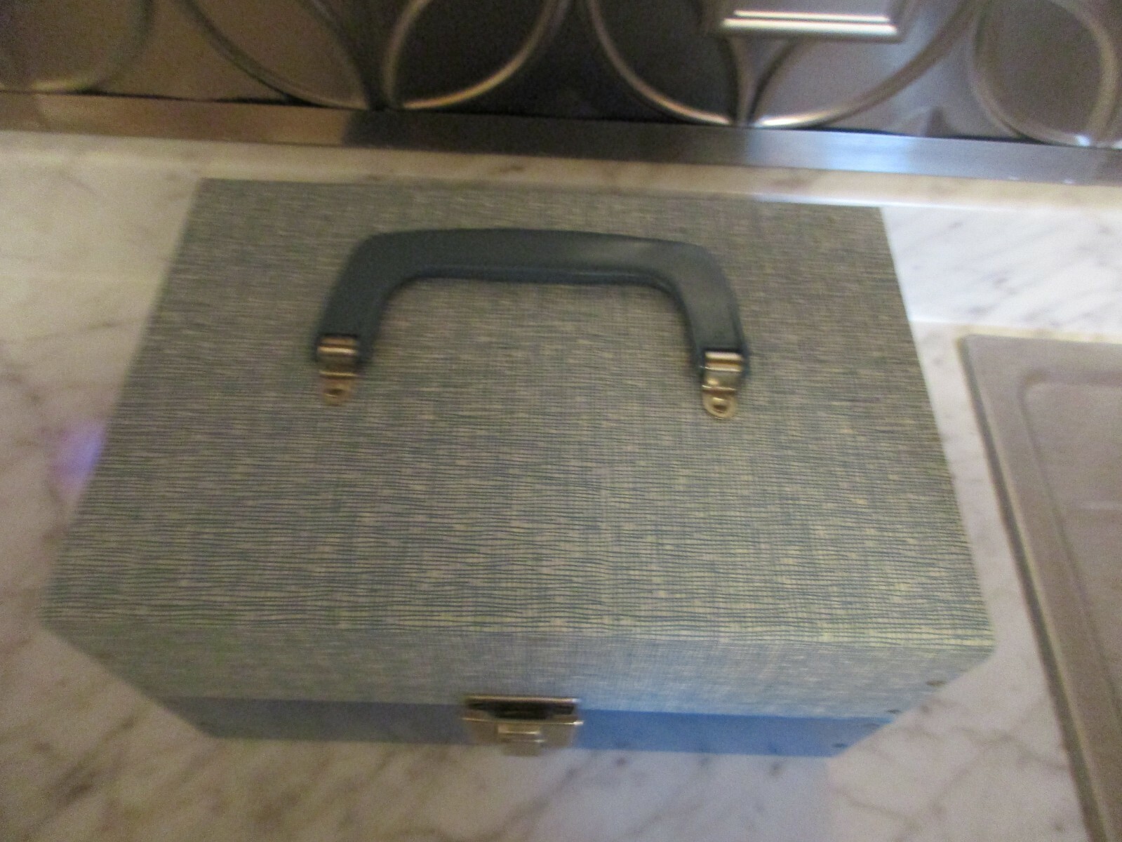 Vintage Metal Korvette Movie Reels & Carrying Storage Case