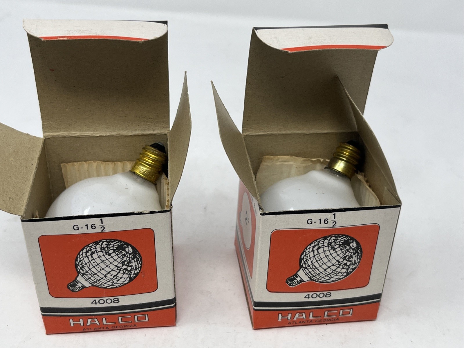 Vintage HALCO flash bulbs – G-16 1/2, model 4008 Lot Of 2