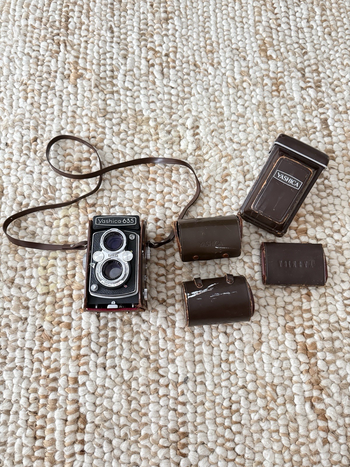 Yashica 635 Dual Format 120 35mm TLR Camera With Lenses